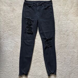 American Eagle Distressed Black Jegging